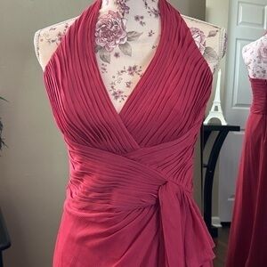 ✨David’s Bridal Bridesmaid Holiday Party Formal Gown Burgundy 6 8 S M